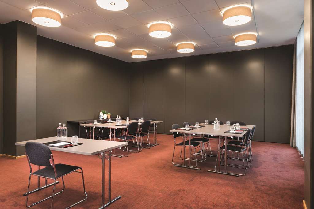 Apartahotel Adina