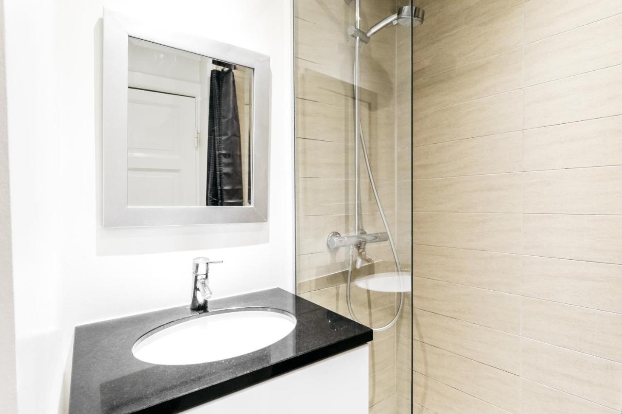 Heritage In Centre Apartment *