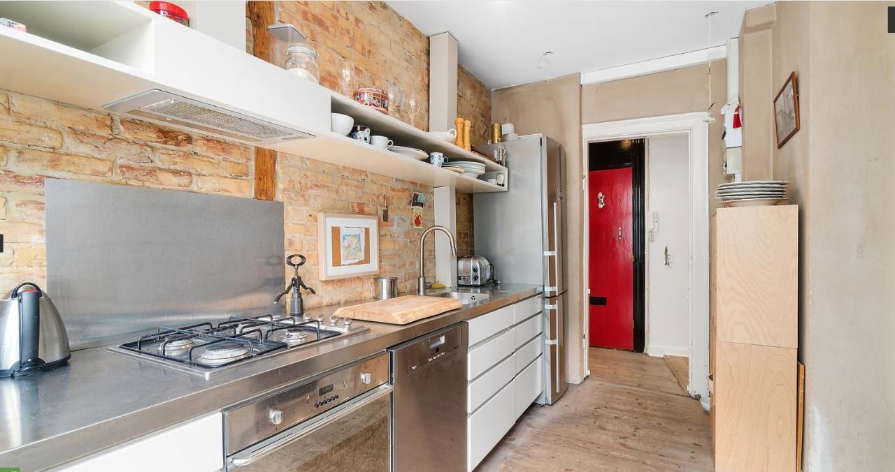 2Br Inner City Lake View Apartment Copenhagen
