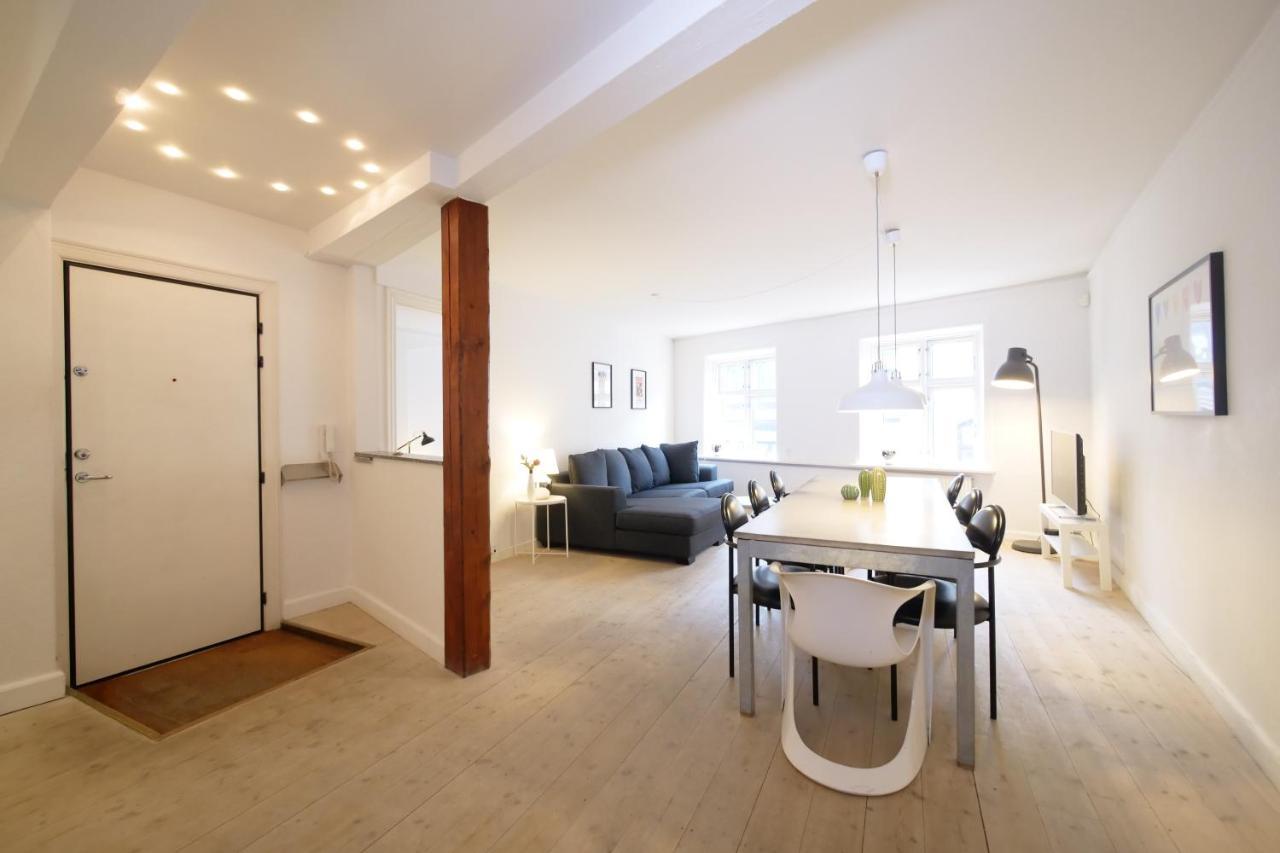 Apartment Stroget Main Shopping Street
