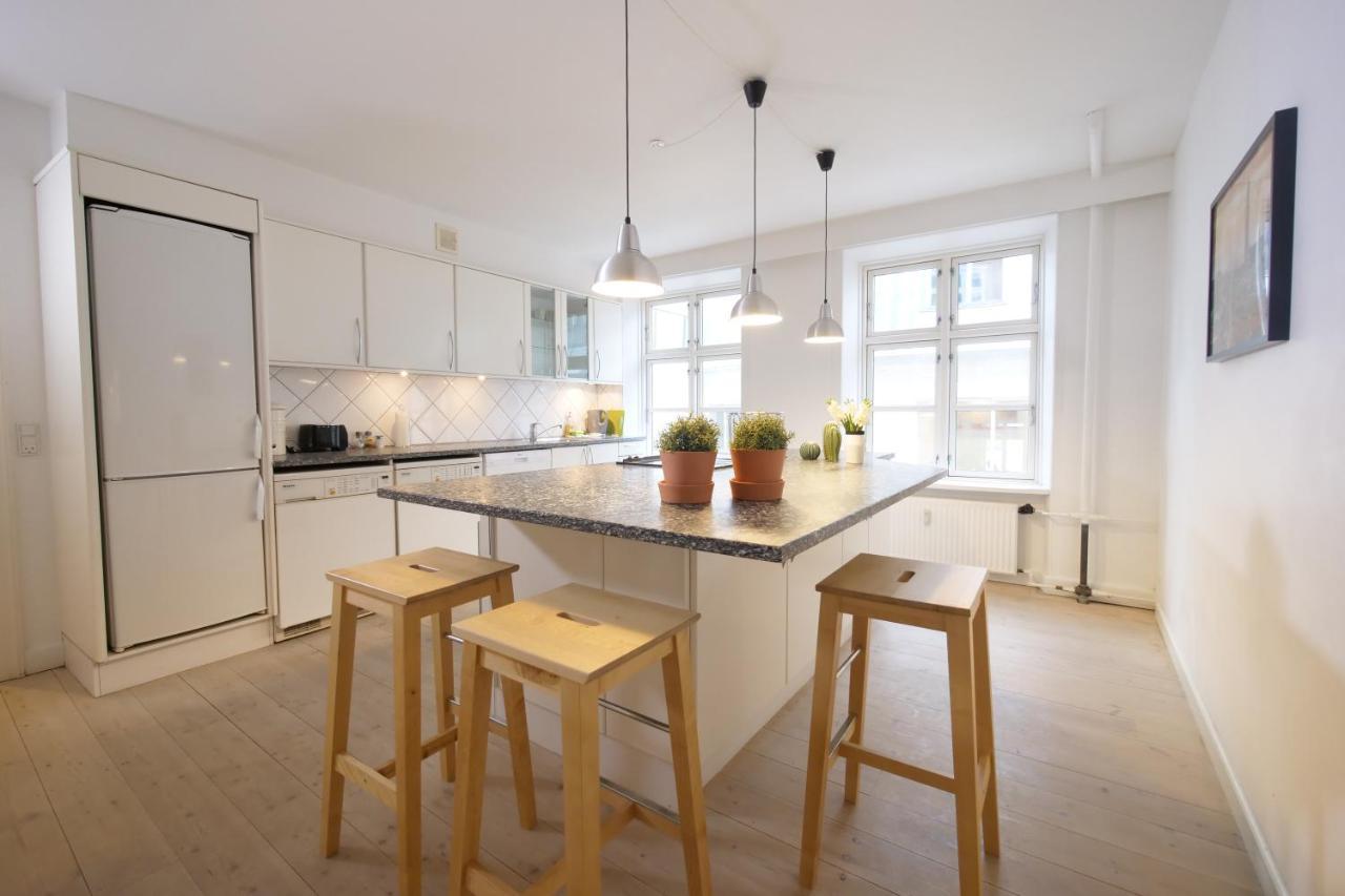 Stroget Main Shopping Street Apartment