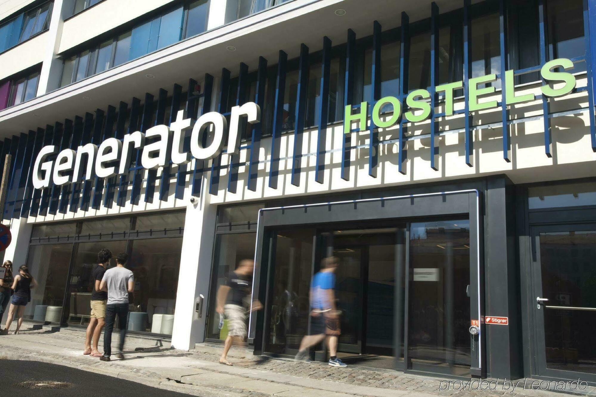 Generator Hostel *