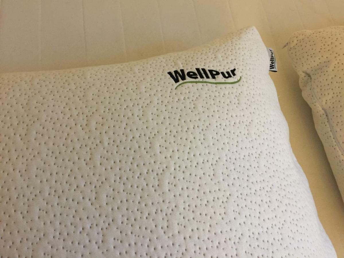 & Cosy + Free Bikes & Netflix Apartment *