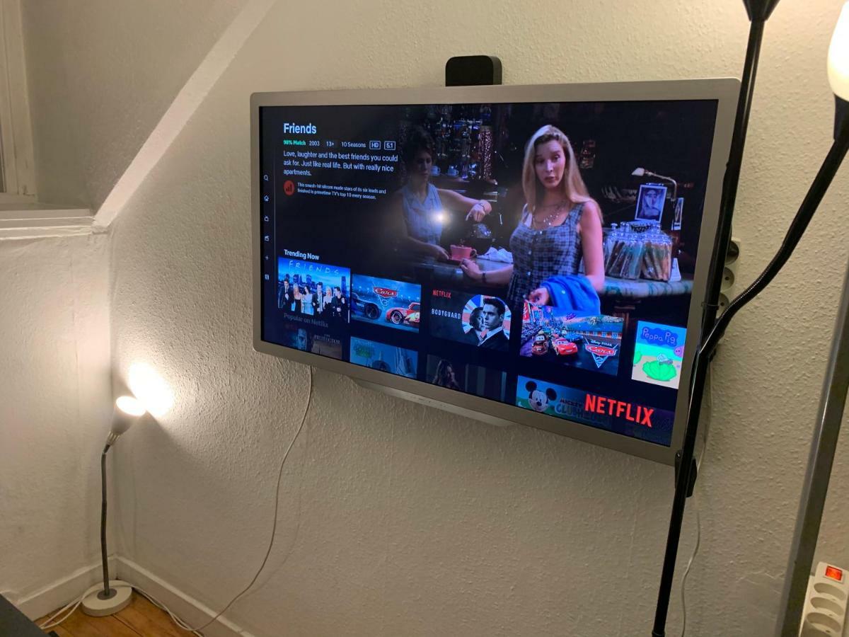 Apartment & Cosy + Free Bikes & Netflix *