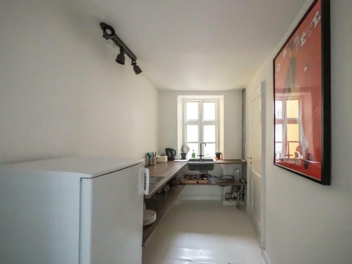 Historical Downtown Apartment *