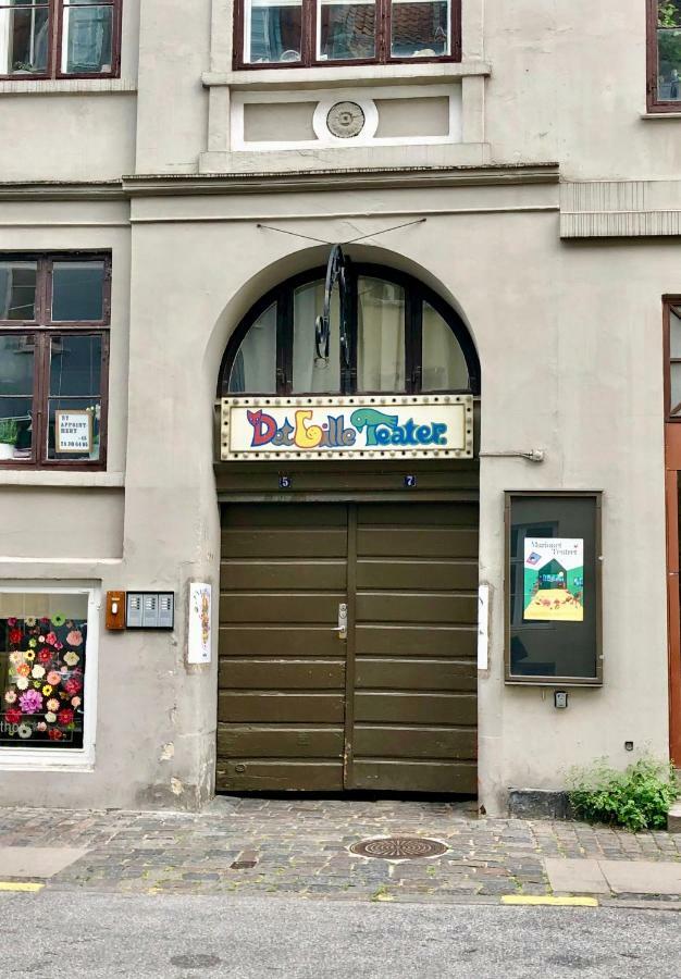 A Charming And Beautiful Oasis In The Heart Of Appartement