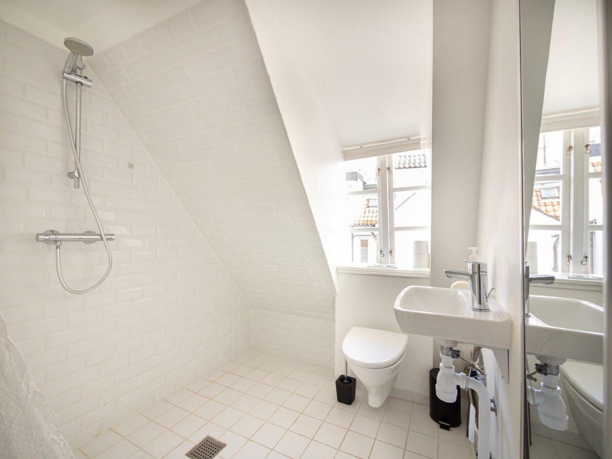 Historical Downtown Apartment
