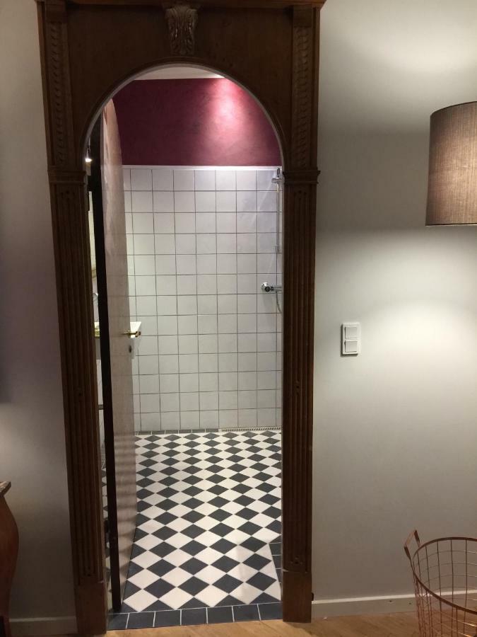 Korfuvej.rent.a.room 3*