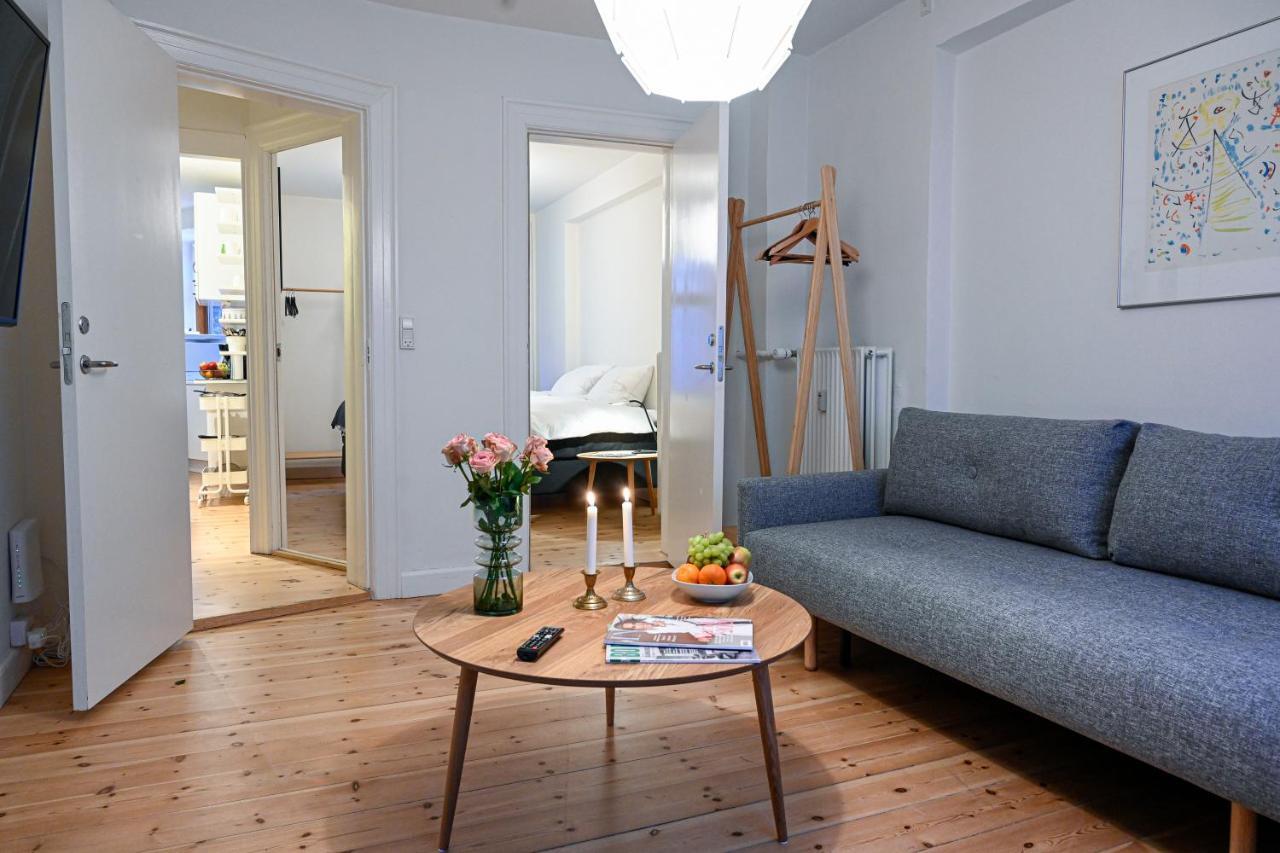 Sanders Park - One-bedroom Close To The Metro Station Apartamento