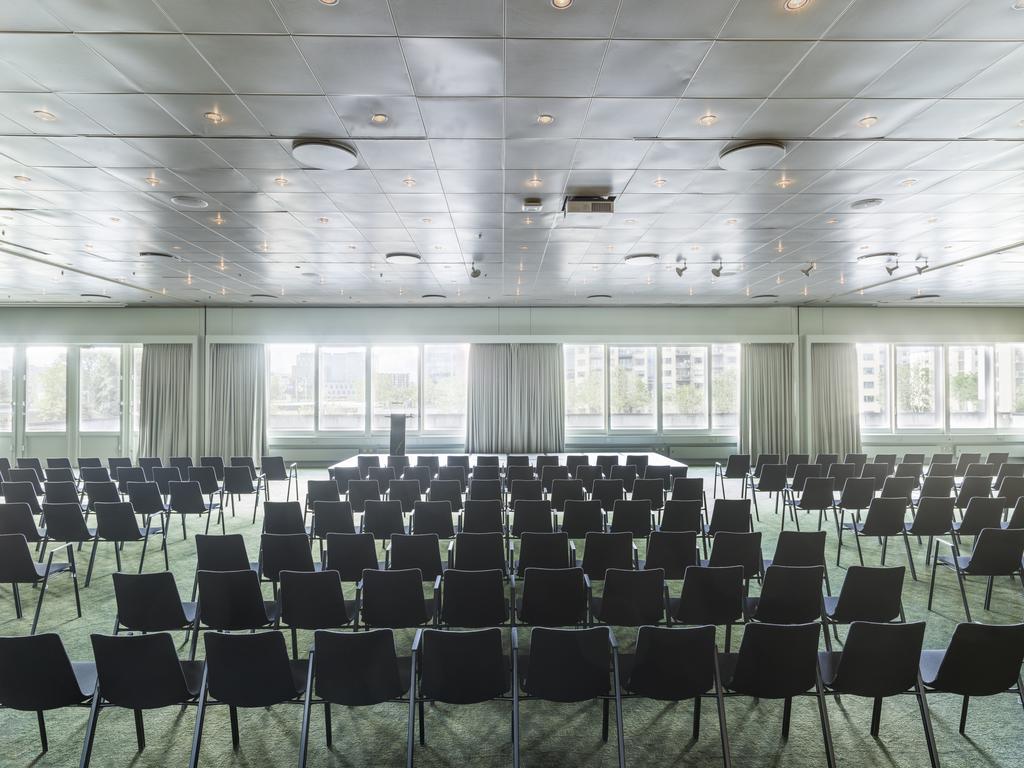 Radisson Blu Scandinavia Hotel, Hotel 4*