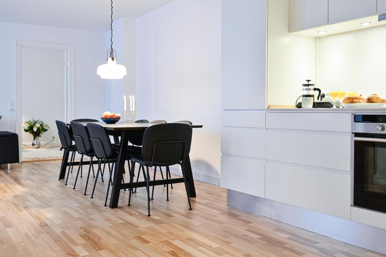Apartment Sanders Tower - Cozy Two-bedroom In Charming