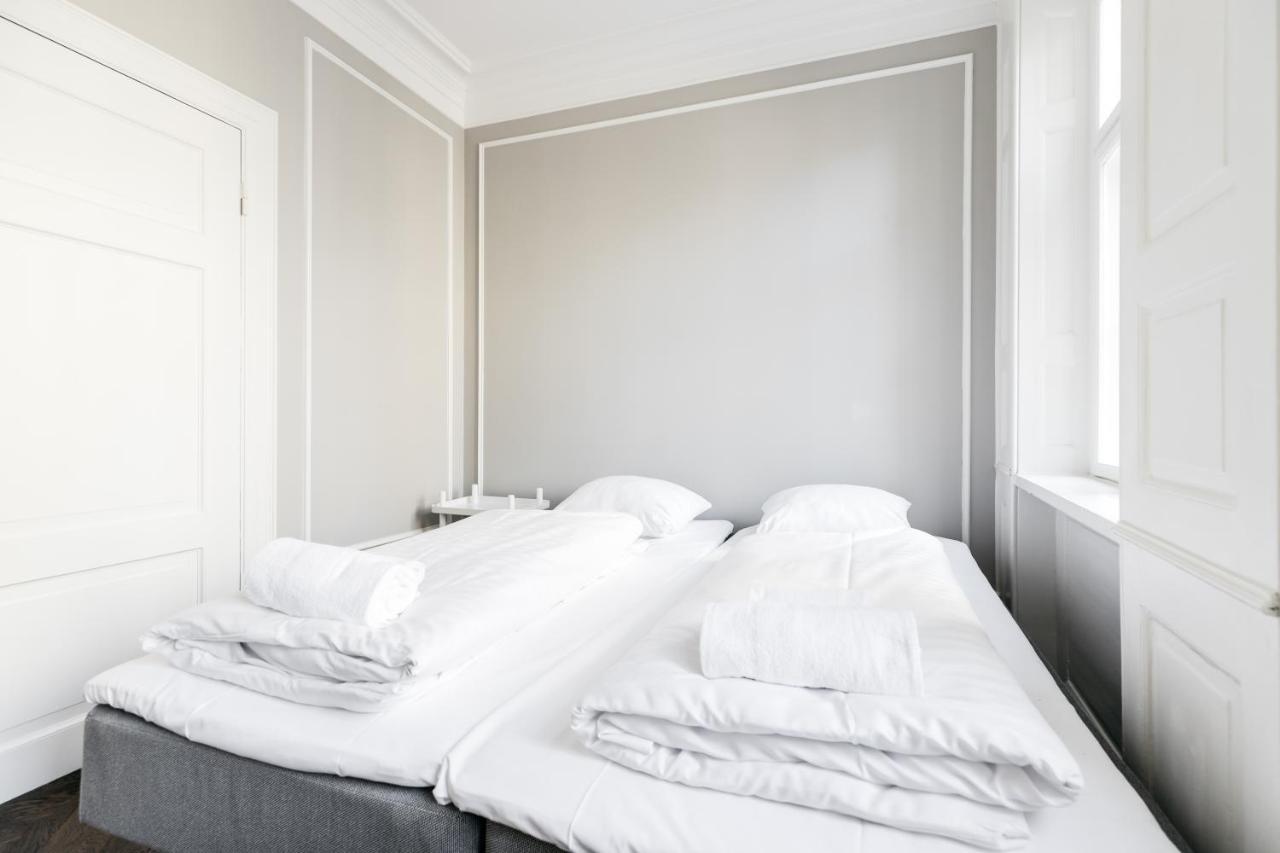 Hauser Luxury Apartment *