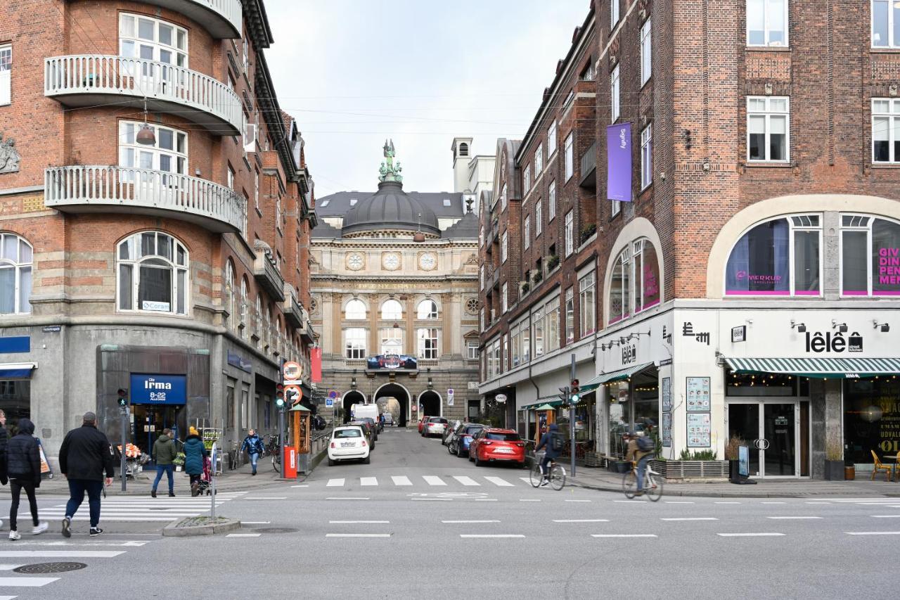 Spacious 2-bedroom In The Trendy Area Of Vesterbro Huoneisto Kööpenhamina