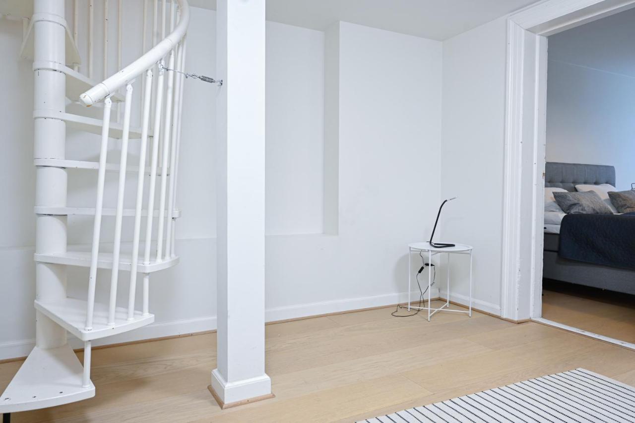Spacious 2-bedroom In The Trendy Area Of Vesterbro Apartment Copenhagen