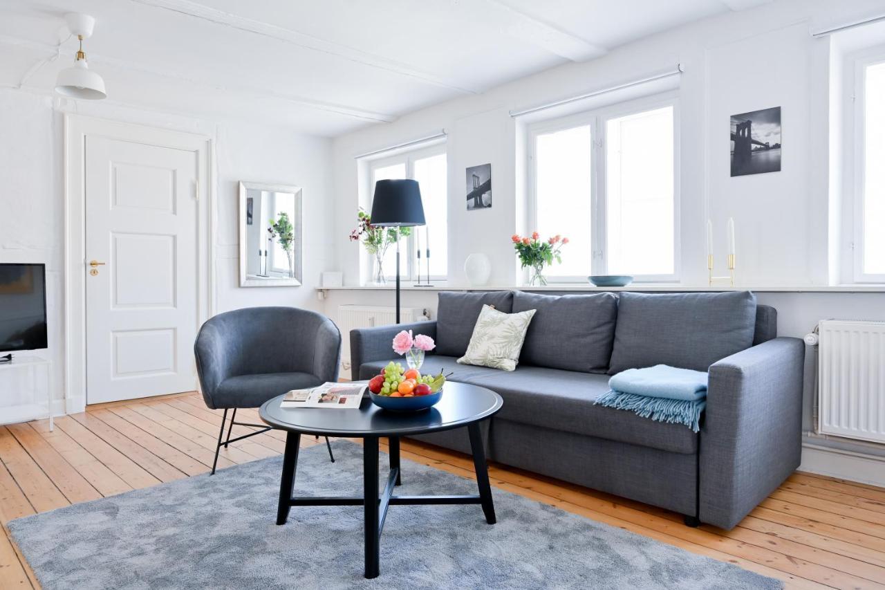 Apartment Sanders Penny - Lovely Two-bedroom In The Middle Of Action