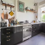 Authentic Danish Apartment In Trendy Vesterbro