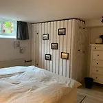 Cosy Private Room Close To Copenhagen Centre
