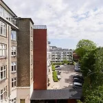 Beautiful 3-Bed In Top Osterbro Location