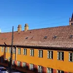 I Hjertet Af Kobenhavn Naer Marmorkirken Metro