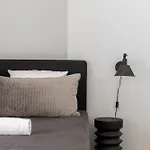 Unique 3 Bedroom Flat In Vibrant Frederiksberg