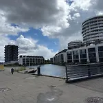Laekker Lejlighed Med Vand Udsigt Pa Islands Brygge