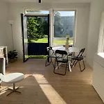 Charming Apartment With Easy Access To Central Copenhagen