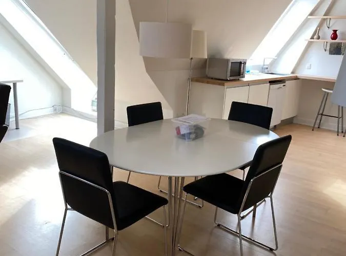 Bright Apartment In Historic City Center