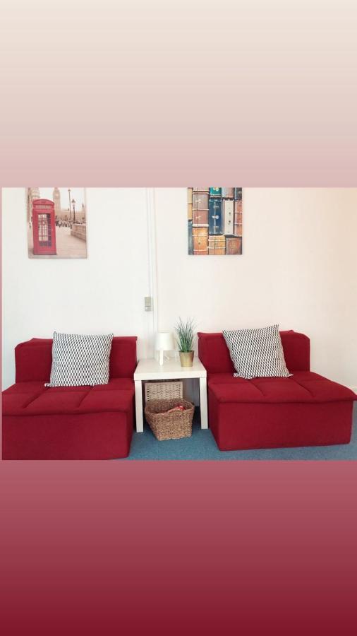 Apartamento Cozy Right Next To The Hall