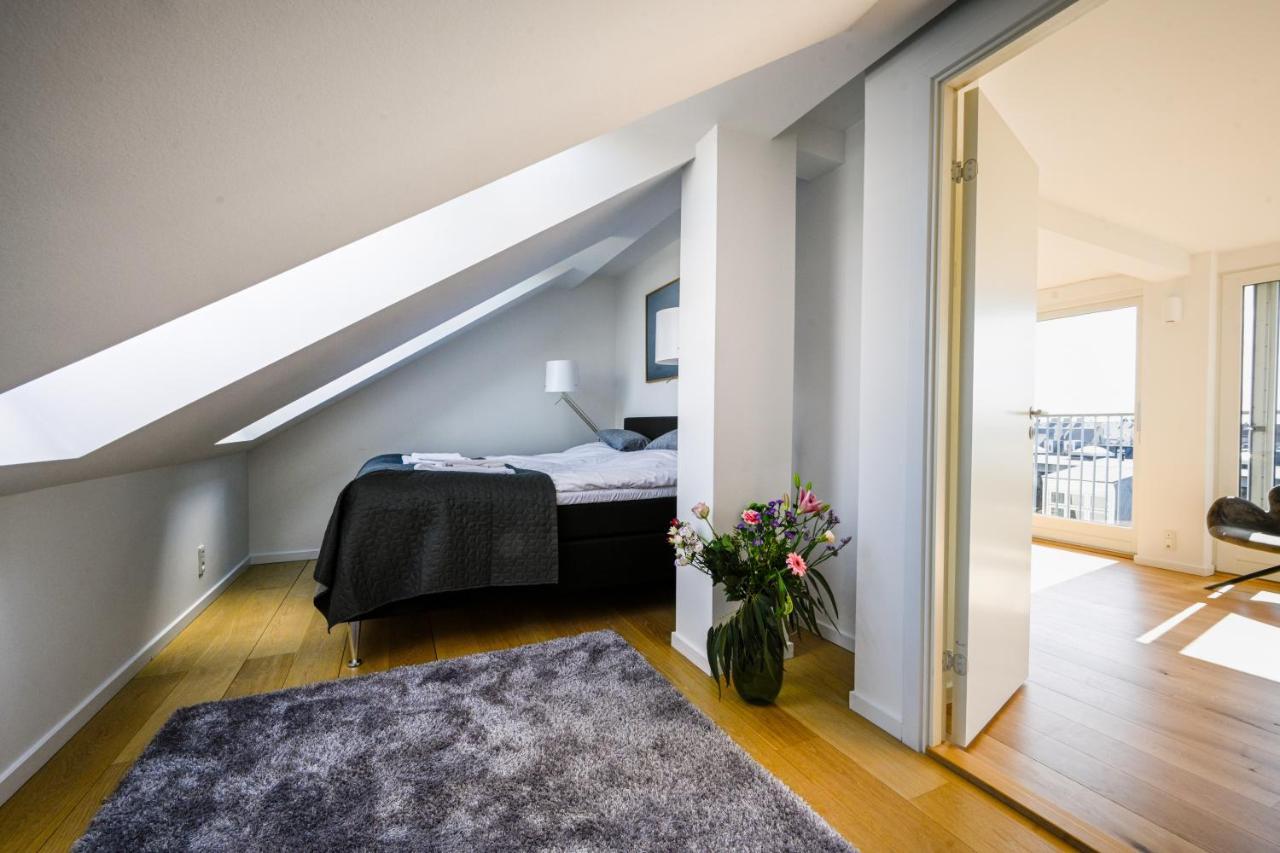 Spacious 3-bedroom With A Rooftop Terrace In The Center Of *
