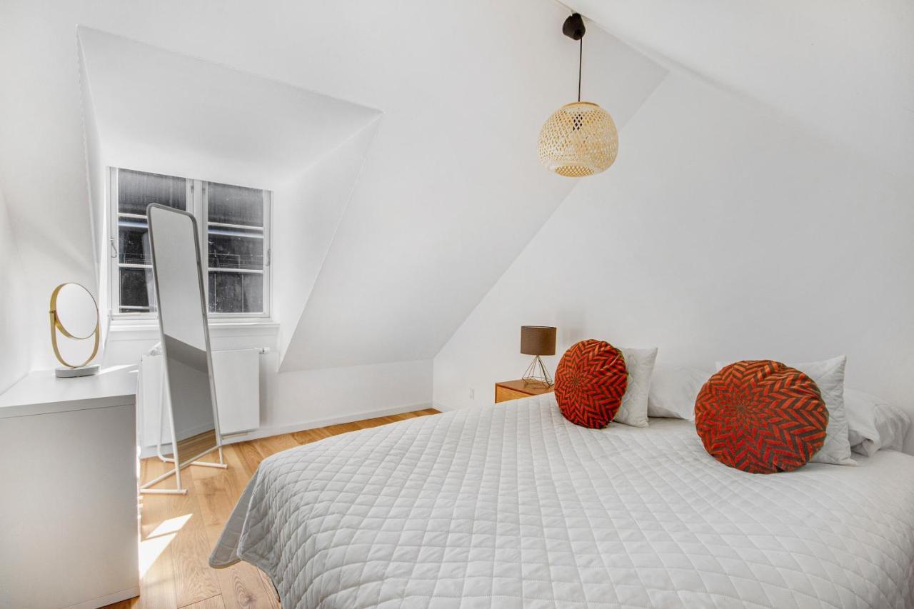 Sanders Regent - Treasured Three-bedroom Near Square Appartement