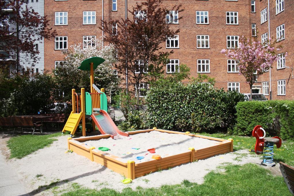 Amager 2* København