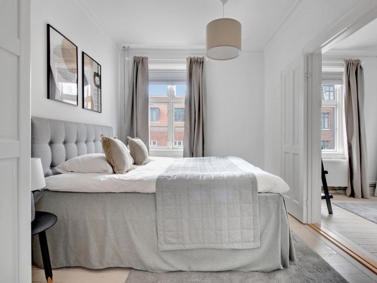 Sanders Stage - Endearing Three-bedroom Near Nyhavn Apartment *