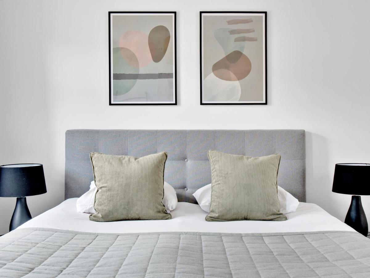 Sanders Stage - Endearing Three-bedroom Near Nyhavn * Copenhagen