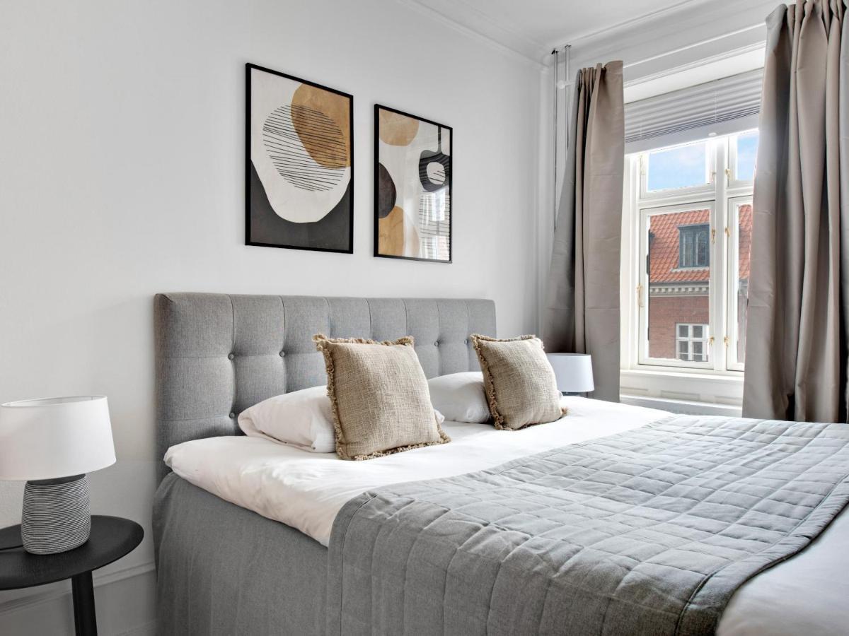 Sanders Stage - Endearing Three-bedroom Near Nyhavn Apartment *