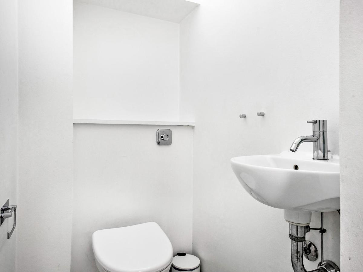 Sanders Stage - Endearing Three-bedroom Near Nyhavn Copenhagen