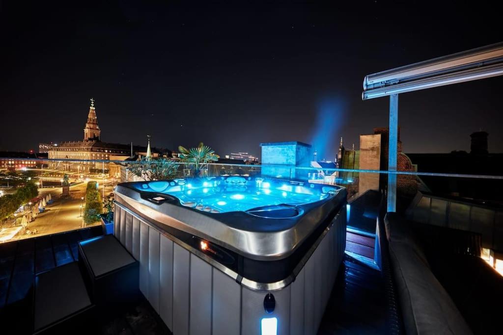 Luxurious 2 Bedroom Penthouse * Copenhague