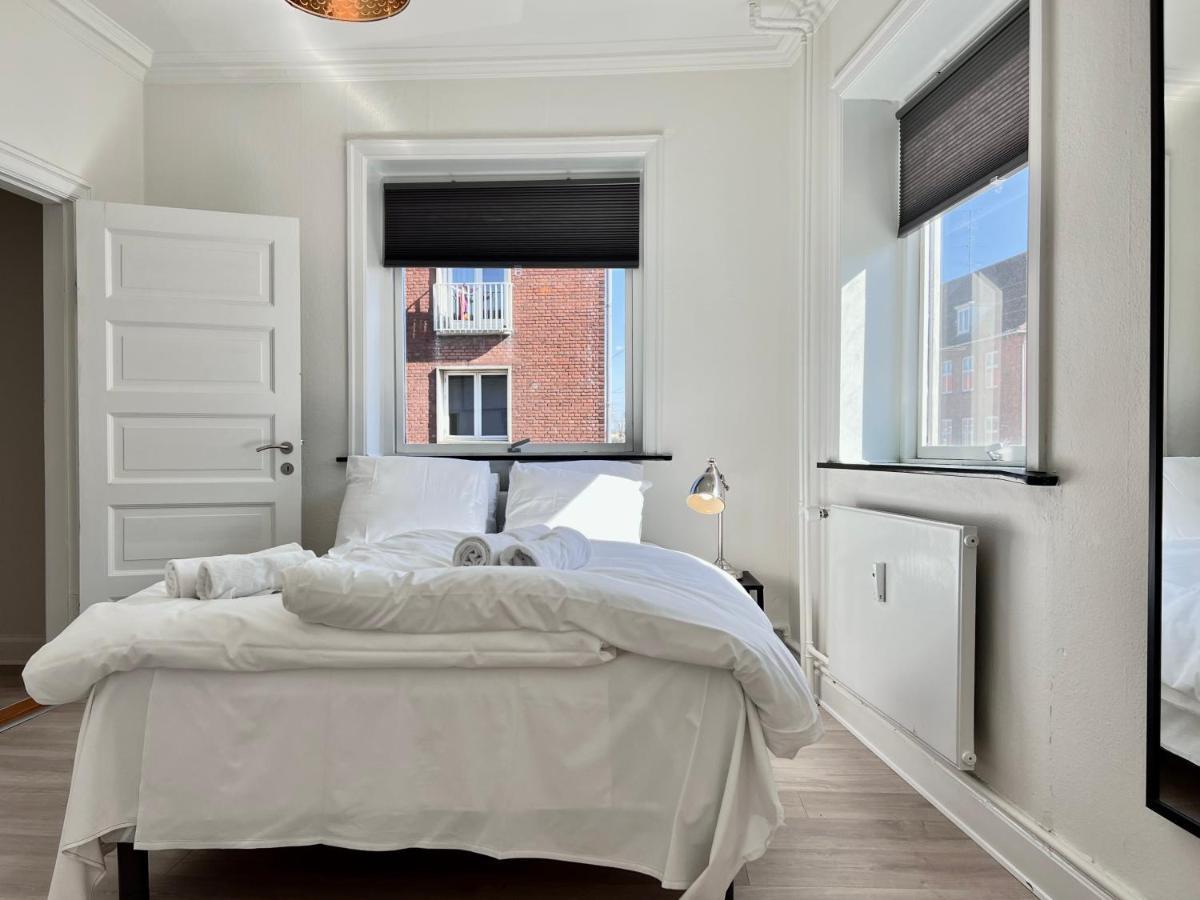Three Bedroom In Valby, Valby Langgade 214, Lejlighed *