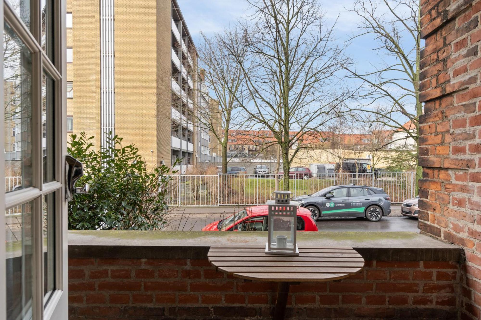 Huoneisto Charming 2 Bedroom - Near Frederiksberg *