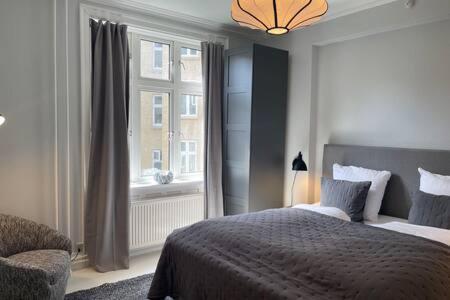 2 Bedroom Flat In Trendy Area