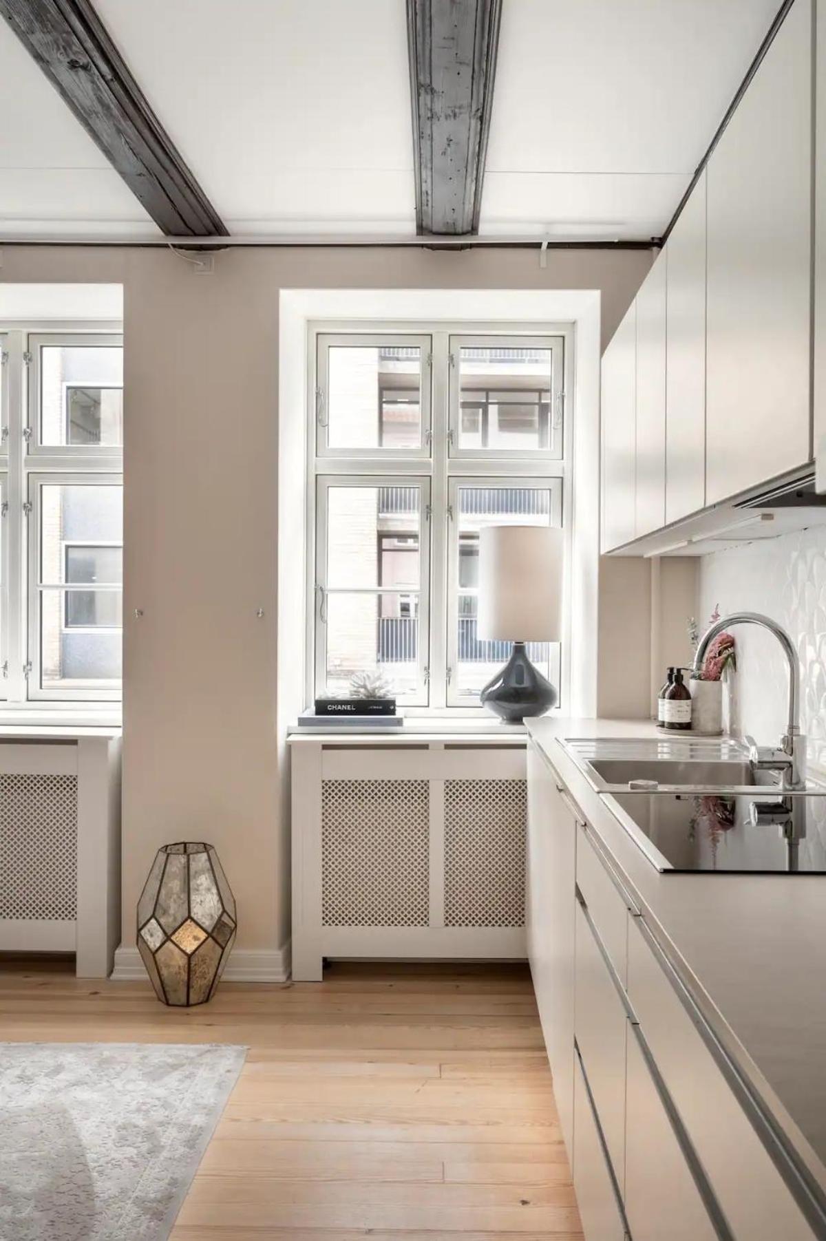 Apartment Connected Luxury In Historical Townhouse *