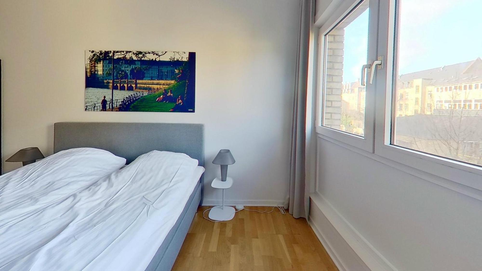 Apartment Beautiful 2-bed In Frederiksberg C *
