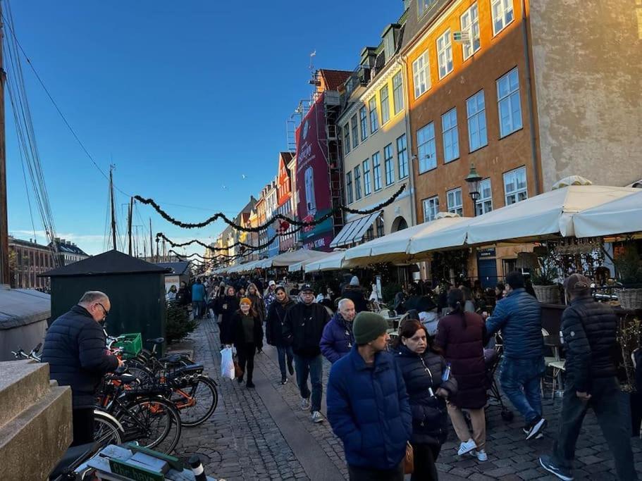 Charmerende Ved Nyhavn 1 Sal Appartement Kopenhagen