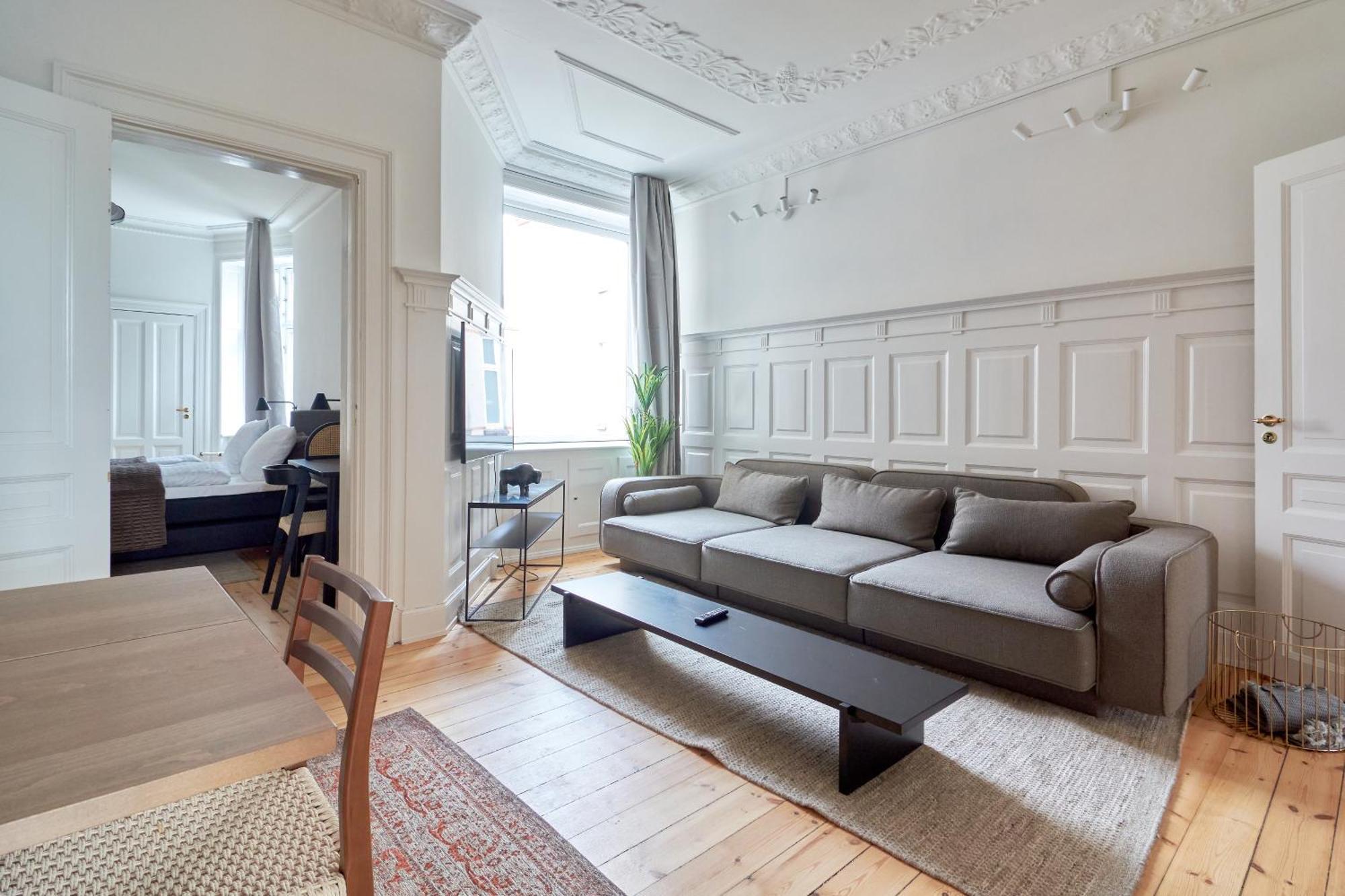 2br Loft - Modern & Apartment