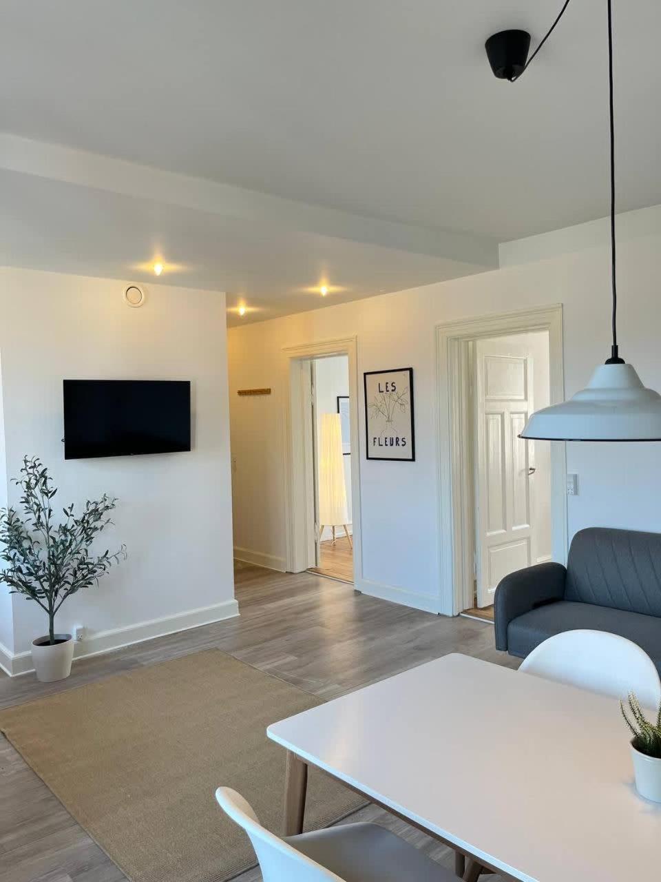 Apartment L - Gammel Jernbanevej 19 4 Copenhagen