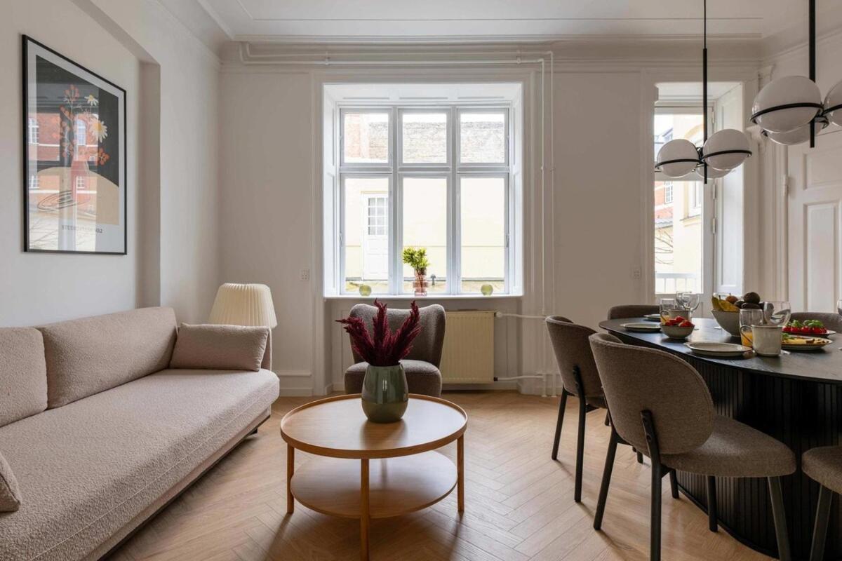 Stylish And Bright 2 Bedroom In Cph N Huoneisto *
