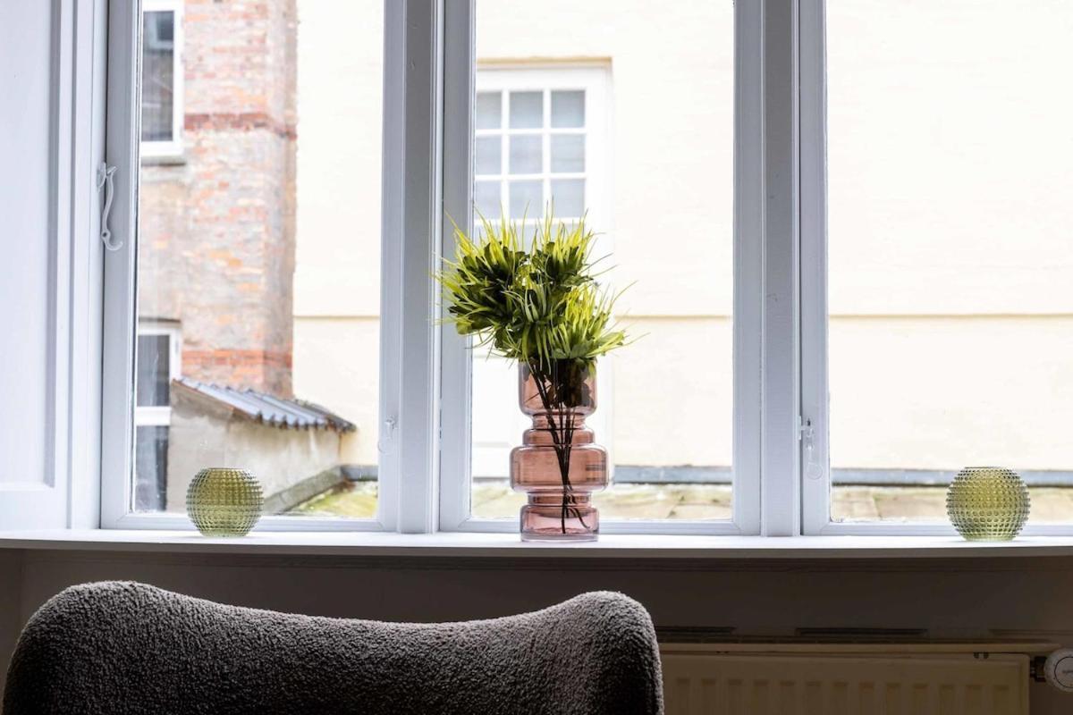 Huoneisto Stylish And Bright 2 Bedroom In Cph N Kööpenhamina
