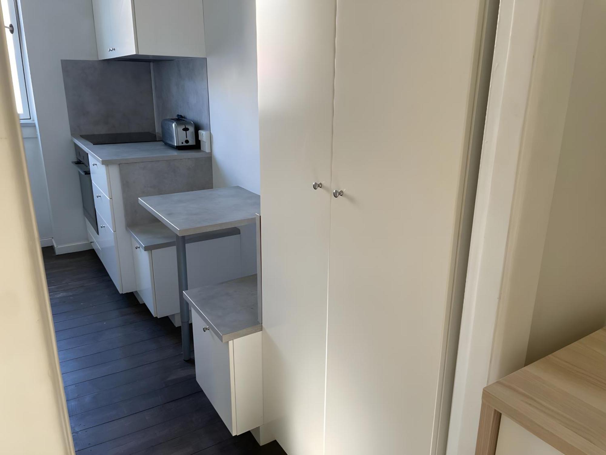 Charming With Easy Access To *