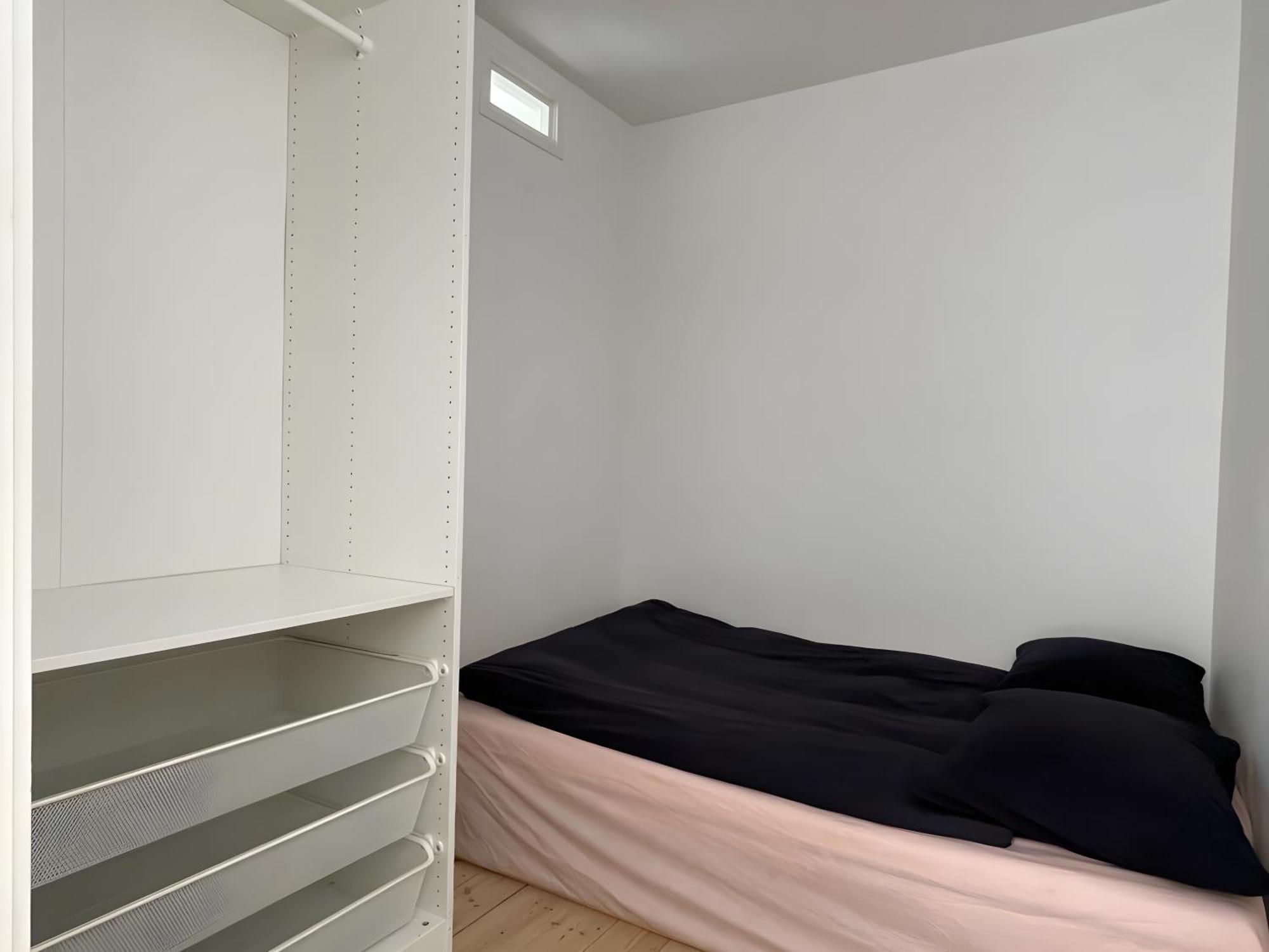 Apartment Charming With Easy Access To