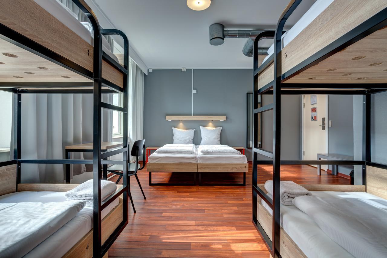 Urban House By Meininger Hostel *