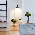 Sanders Tower - Chic Two-Bedroom Apartment In Charming Copenhagen